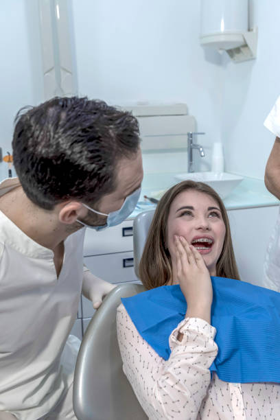 Best Emergency Dental Care for Broken or Chipped Teeth in Bushnell, IL