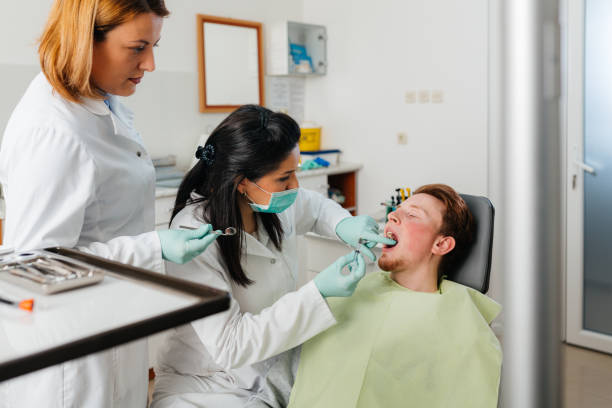 Best Emergency Denture Repair in Bushnell, IL